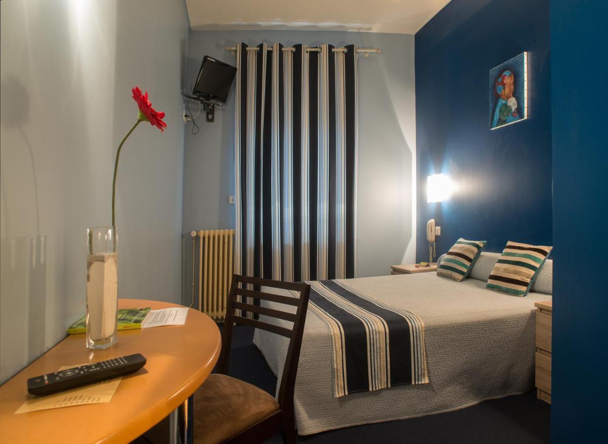 Logis Hotel Le Clos Des Oliviers Бур-Сент-Андеоль Экстерьер фото